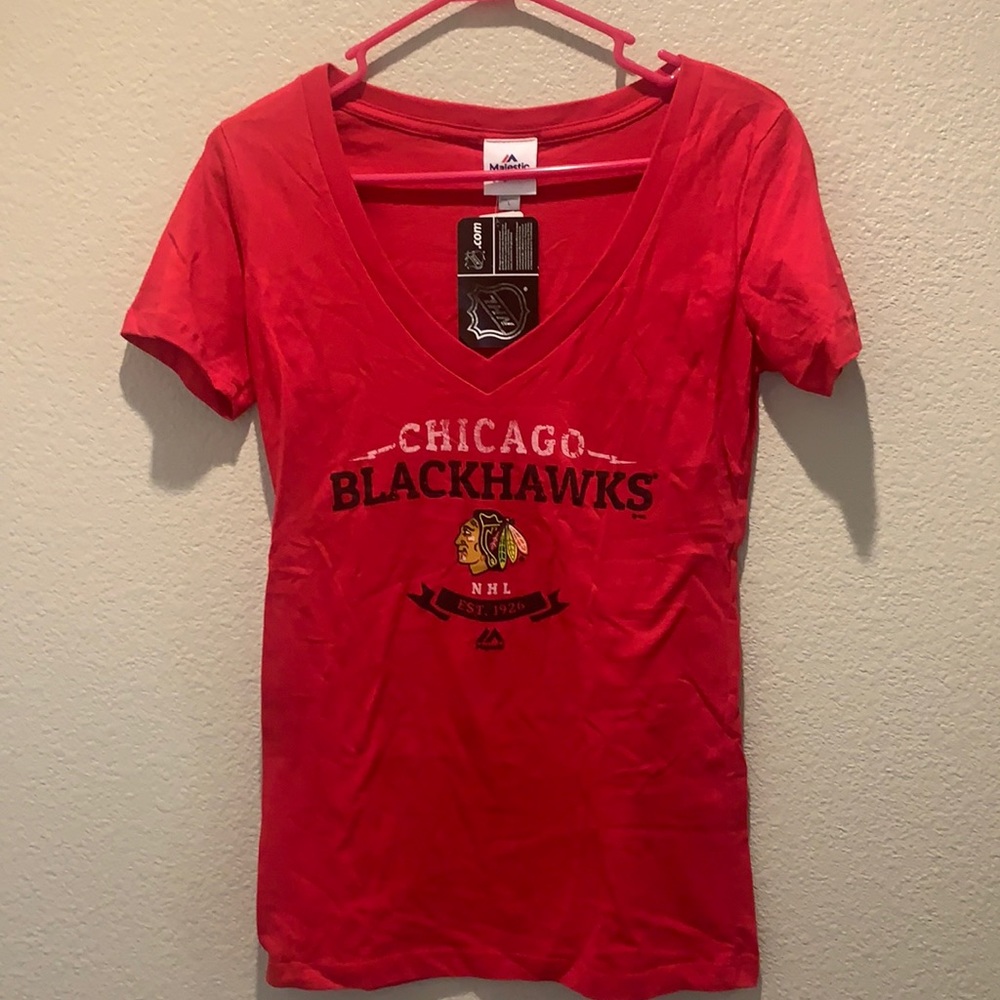 NWT Chicago Blackhawks shirt size Large